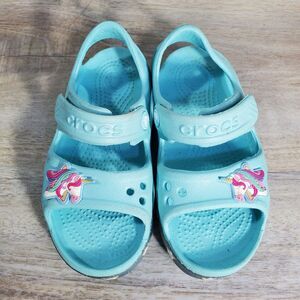 Crocs Kids Sandal Size C8 Blue Rainbow Unicorn Slip-on Beach Pool Wear Shoes